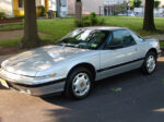 1991 silver buick reatta coupe